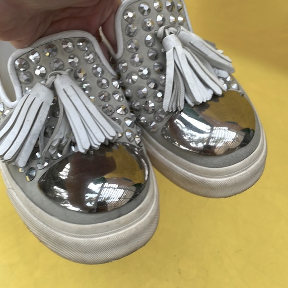 Silver/gray Giuseppe Zanotti leather with silver studs - Picture 7 of 14